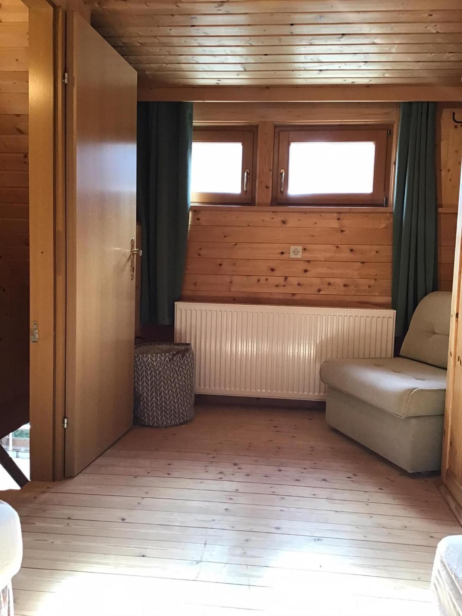Ferienhaus Schaefer - Apartments - Wintersports - Family Holiday - Holiday With Your Dog - Rural & Scenic Flattnitz Εξωτερικό φωτογραφία